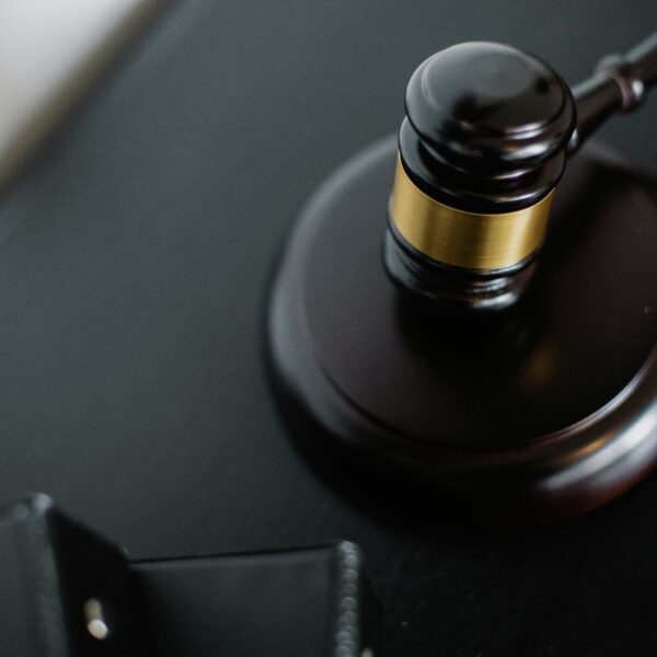 How to Compare Compensation Claims and Find the Right Law Firm for You